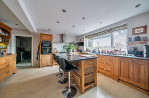 Photo 8- click for photo gallery